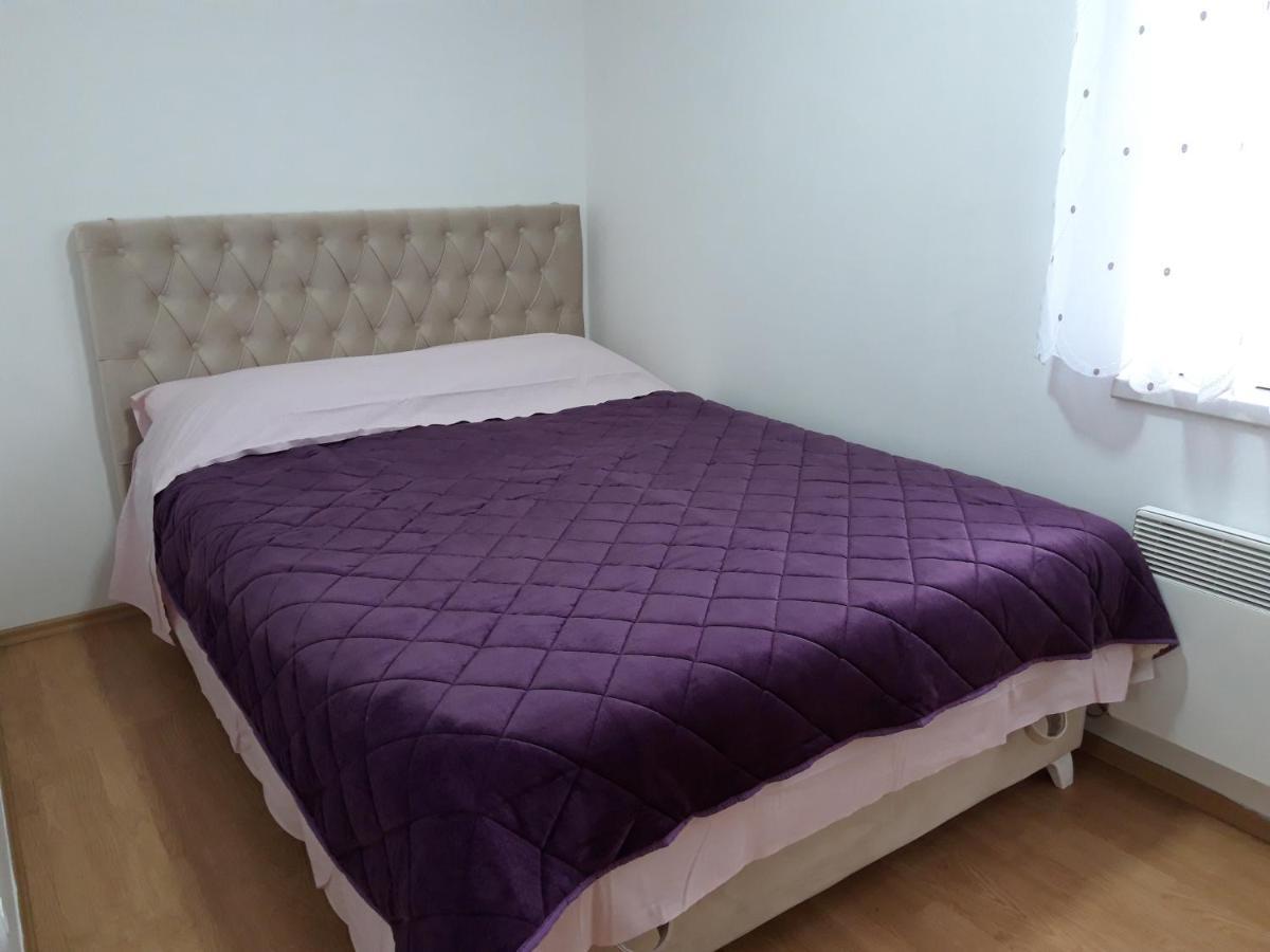 Appartamento Simikic Z Bijeljina Esterno foto